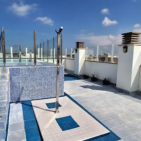 Appartamento El Ocean View 2 Bedrooms & Rooftop Pool *